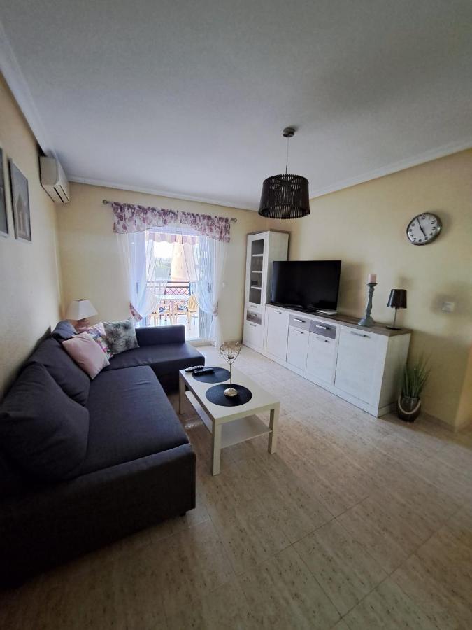 Via Mar Apartments La Mata  Ngoại thất bức ảnh